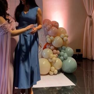 Elegant Blue Sleeveless Dress